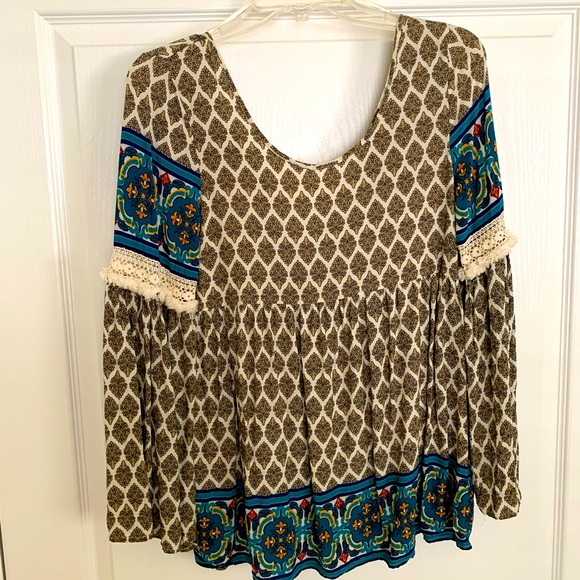EUC - WORN ONCE! BOHO STYLE LONG SLEEVE BLOUSE - Picture 1 of 6